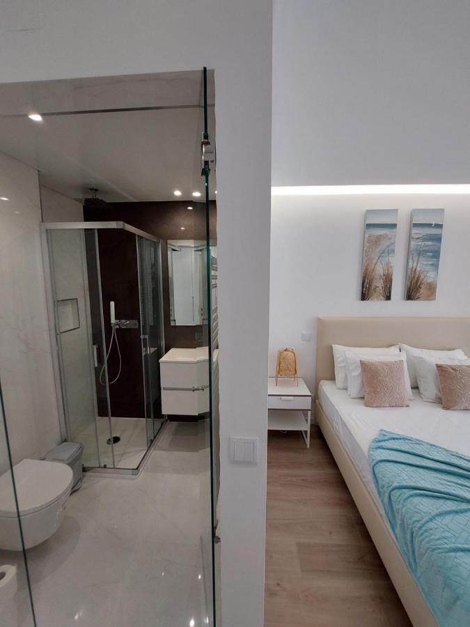 Life Apartment, New, Elegant And Cozy Apartment